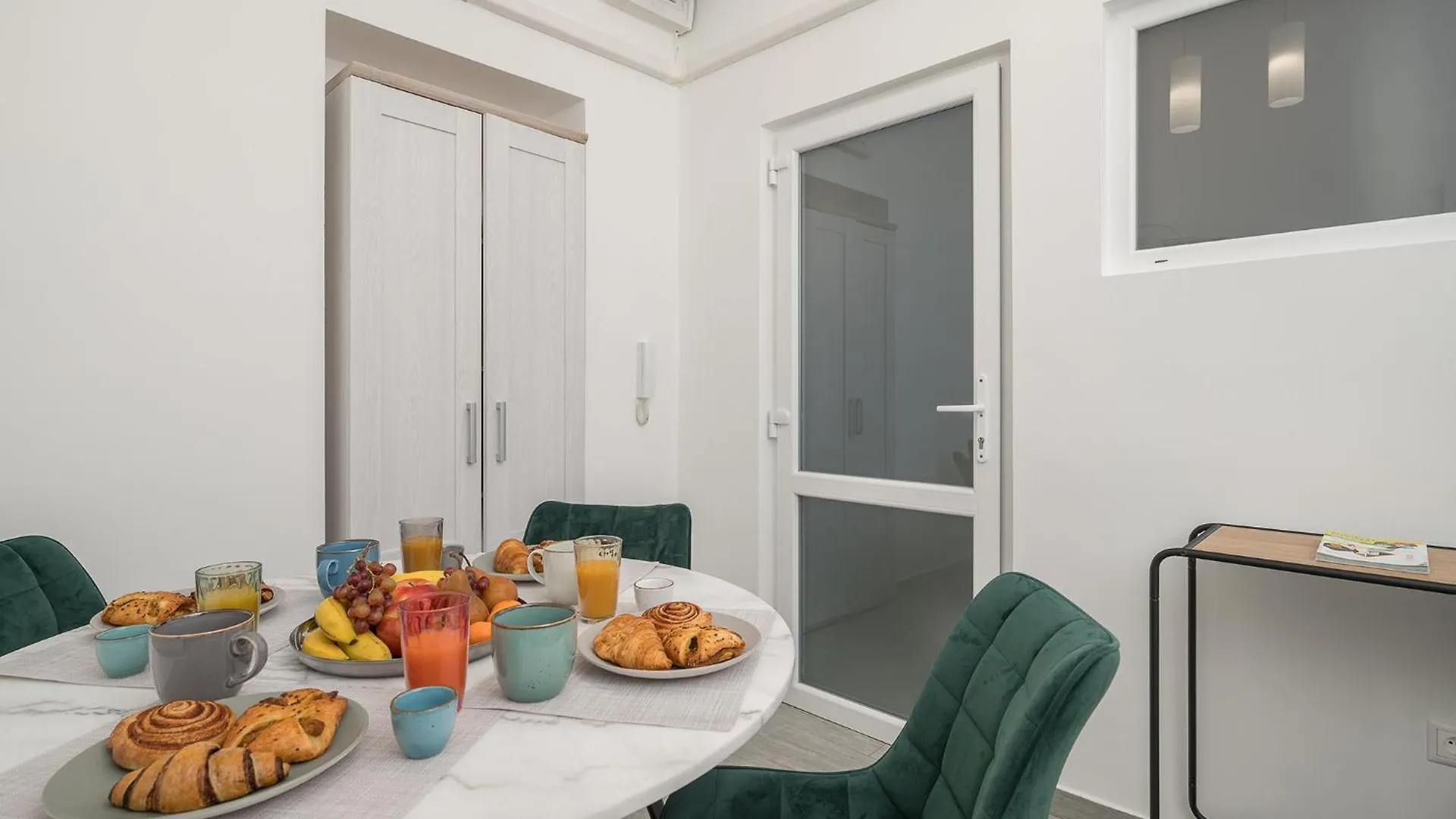 Budapest City Park Apartment