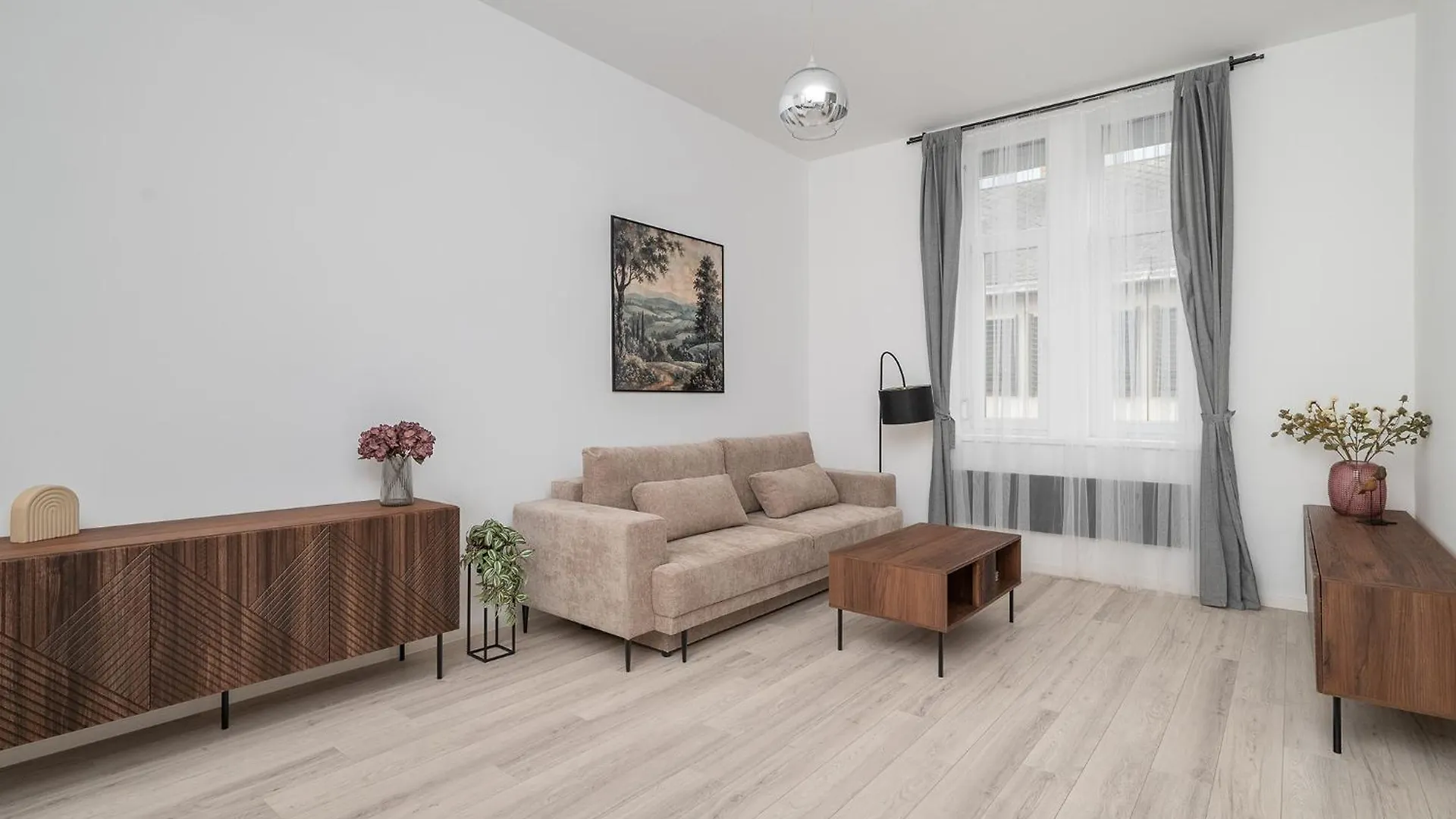 Budapest City Park Apartment المجر